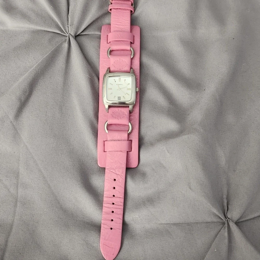 Fossil Pink Leather Cuff Watch Square Face Silver Tone ES-9633 Y2K Vintage Style
